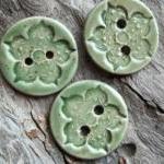 Beautiful mint green speckl..