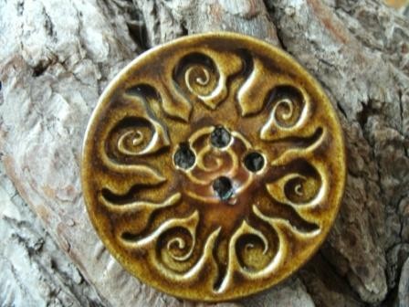Spiral button huge oversized